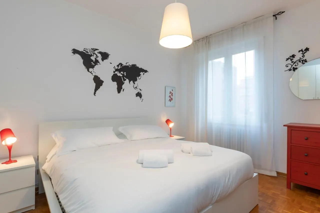 Mimmi Apartment Zurigo 12 Milano 0*,